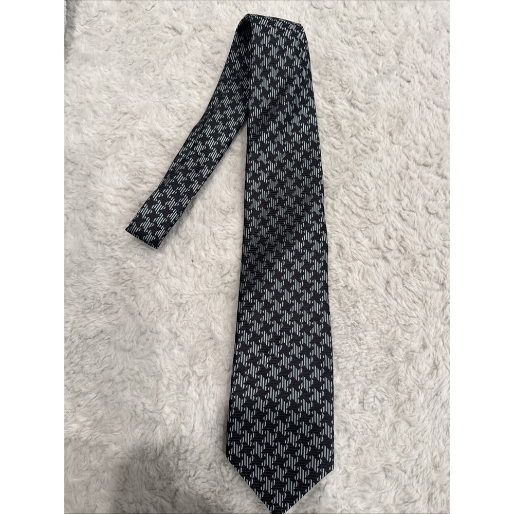 Vtg Nicole Miller New York 100% Silk Tie Hounds Tooth Pattern
